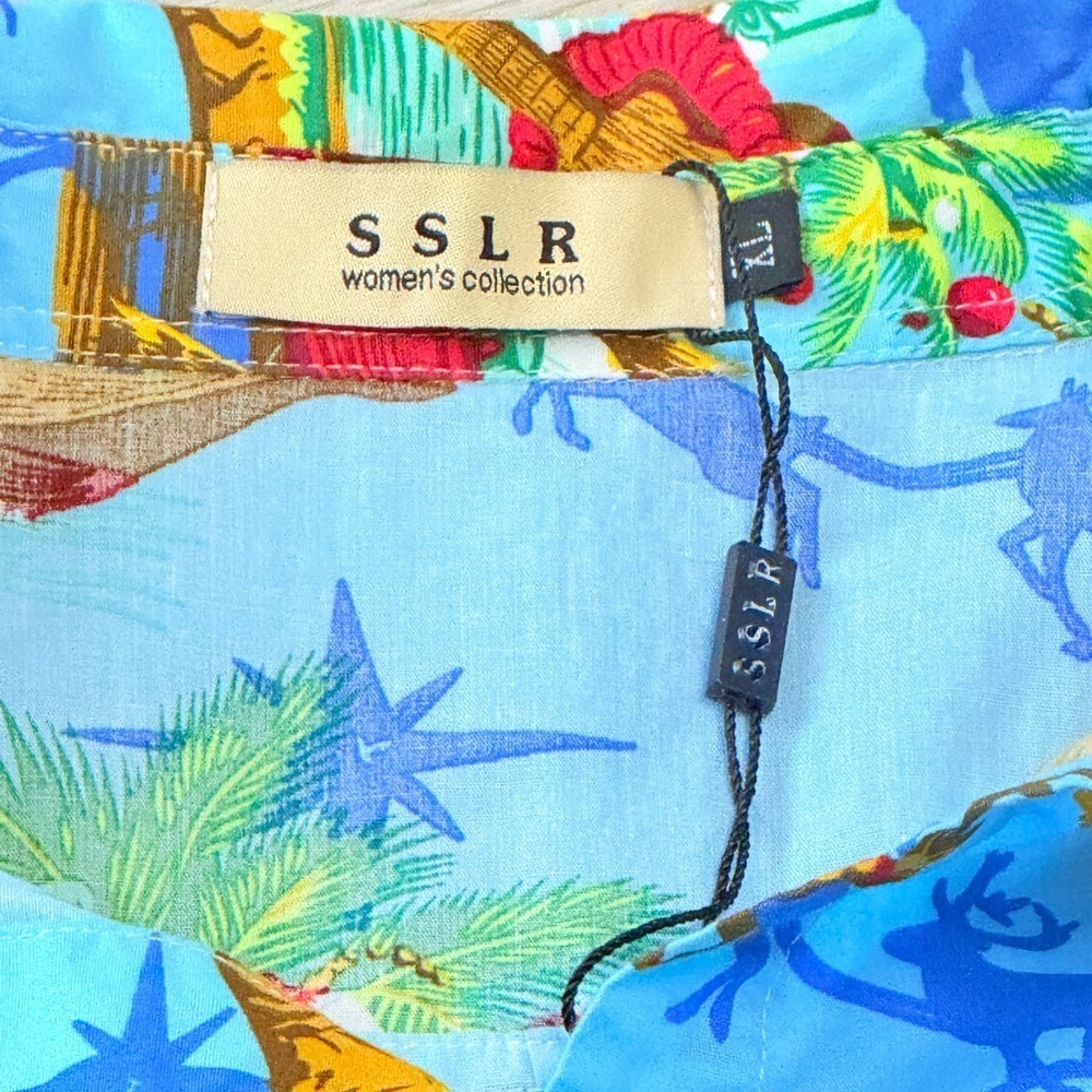 Hawaiian Christmas Womens Shirt - Picture 4 of 16
